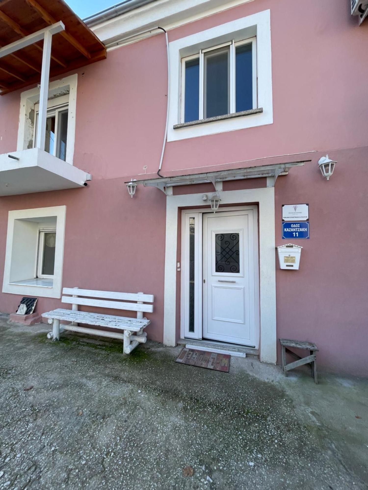 Estia Alternative Apartment Dırama Dış mekan fotoğraf